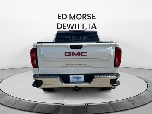 White Frost Tricoat 2019 GMC Sierra 1500 SLT