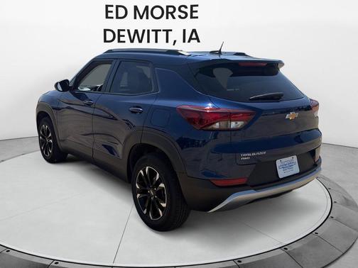 Blue Glow Metallic 2022 Chevrolet Trailblazer LT