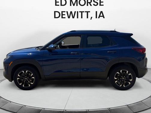 Blue Glow Metallic 2022 Chevrolet Trailblazer LT