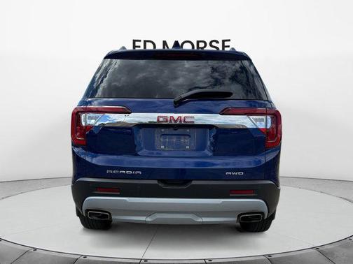 2023 GMC Acadia AWD SLT