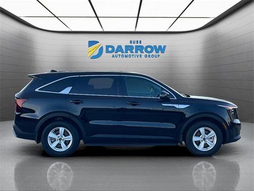 2025 Kia Sorento LX