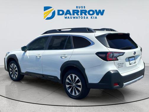 Crystal White Pearl 2023 Subaru Outback Limited