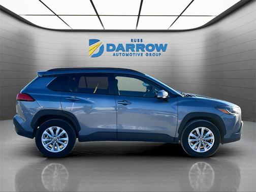 2024 Toyota Corolla Cross LE