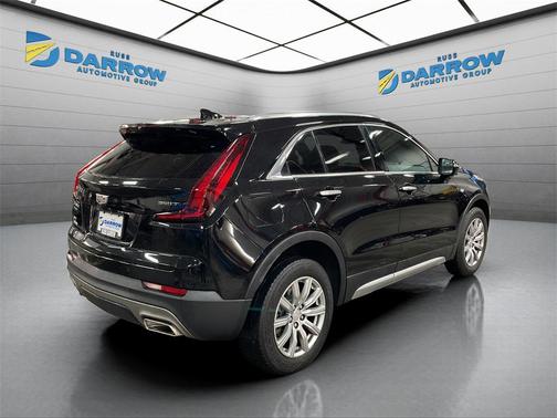2022 Cadillac XT4 Premium Luxury