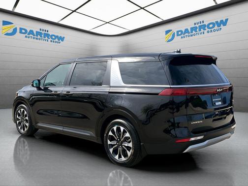 Aurora Black Pearl 2024 Kia Carnival EX