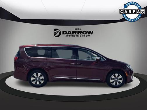 2018 Chrysler Pacifica Hybrid Limited