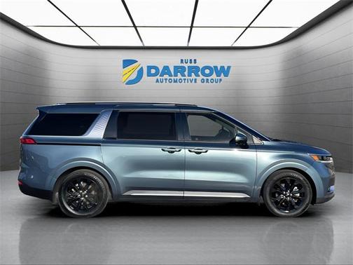 2024 Kia Carnival SX