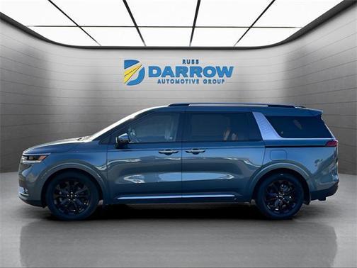 2024 Kia Carnival SX