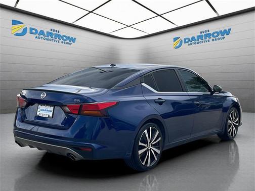 2020 Nissan Altima SR FWD