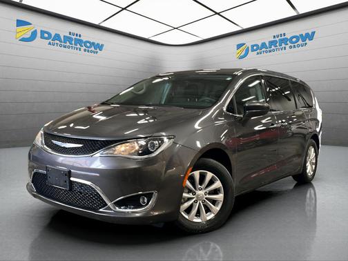 2018 Chrysler Pacifica Touring Plus