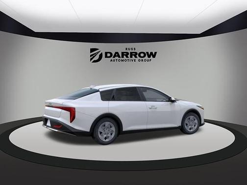 2025 Kia K4 LX