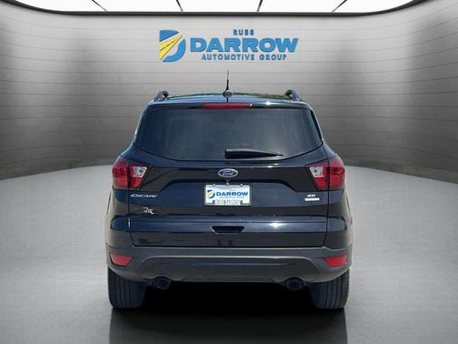 Black Metallic 2019 Ford Escape SE