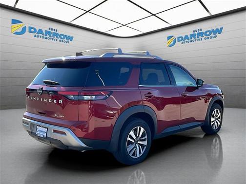 2023 Nissan Pathfinder SL 4WD