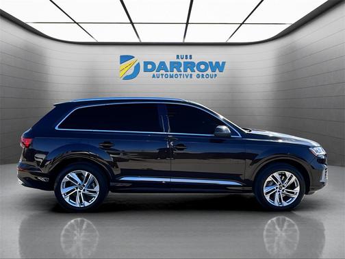 2021 Audi Q7 55 Premium Plus