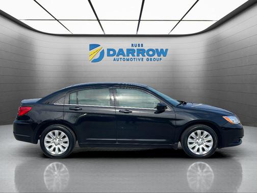 Black Clearcoat 2014 Chrysler 200 LX