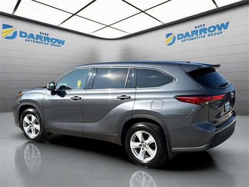 2020 Toyota Highlander LE