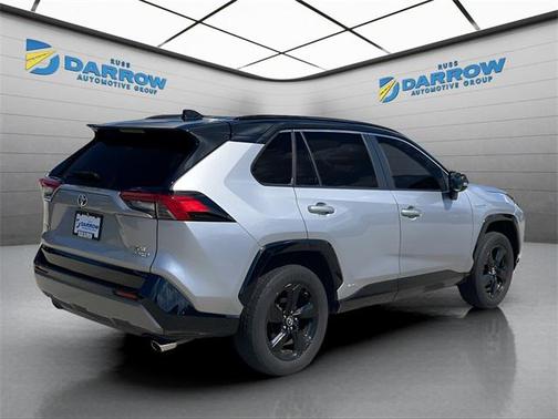 2019 Toyota RAV4 Hybrid SE