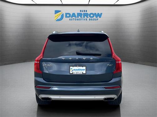 2020 Volvo XC90 T6 Momentum
