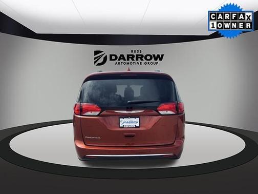 2018 Chrysler Pacifica Touring-L Plus