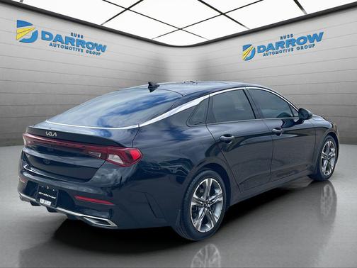2022 Kia K5 EX