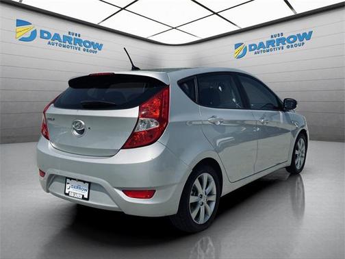 2013 Hyundai Accent SE
