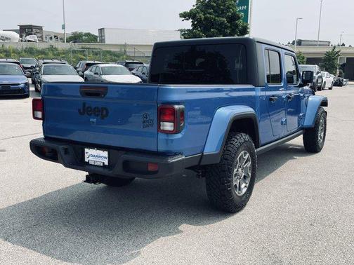 2021 Jeep Gladiator Willys 4x4