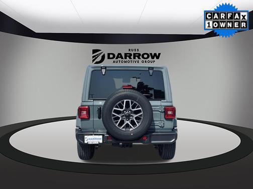 2024 Jeep Wrangler 4-Door Sahara 4x4