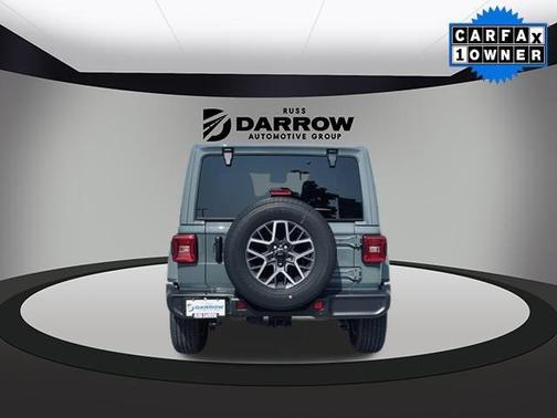 2024 Jeep Wrangler 4-Door Sahara 4x4