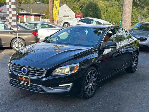 2016 Volvo S60 Inscription T5 Platinum