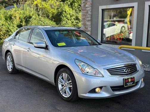2013 INFINITI G37x Base