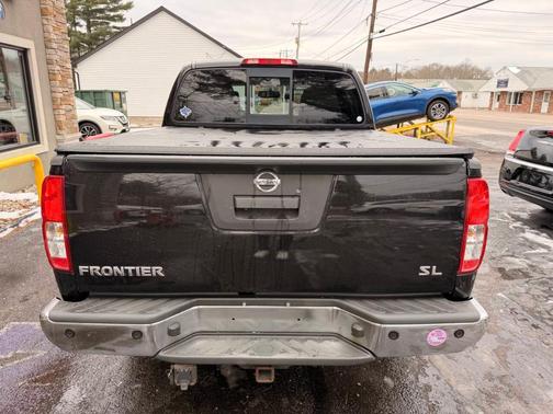 2016 Nissan Frontier SL