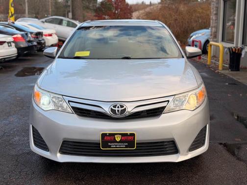 2014 Toyota Camry LE