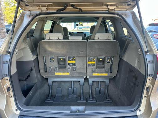 2013 Toyota Sienna LE