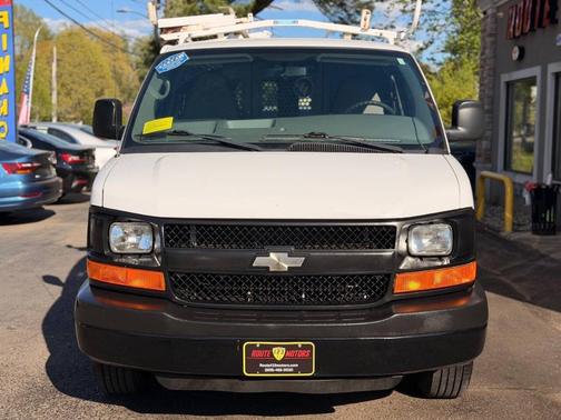 Summit White 2015 Chevrolet Express 2500 Work Van