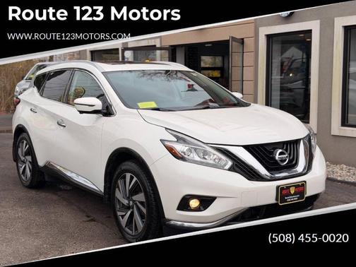 White 2018 Nissan Murano Platinum