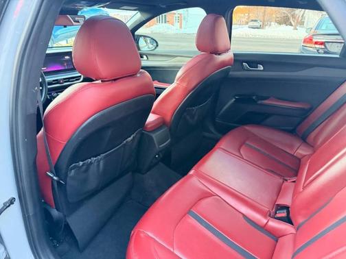 Glacial White Pearl 2022 Kia K5 GT-Line