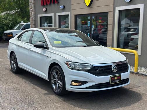 2019 Volkswagen Jetta 1.4T R-Line