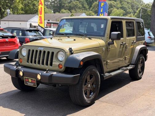 Commando Green 2013 Jeep Wrangler Unlimited Sport