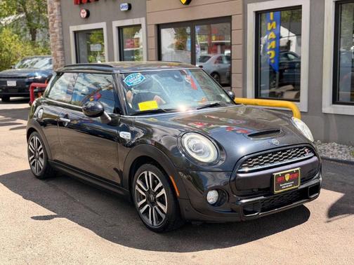 Midnight Black Metallic 2019 MINI Hardtop Cooper S