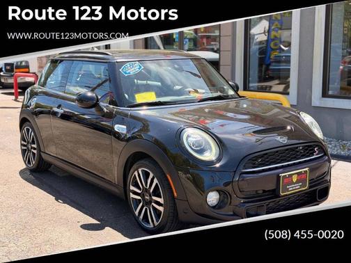 Midnight Black Metallic 2019 MINI Hardtop Cooper S