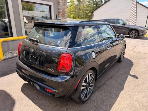 Midnight Black Metallic 2019 MINI Hardtop Cooper S