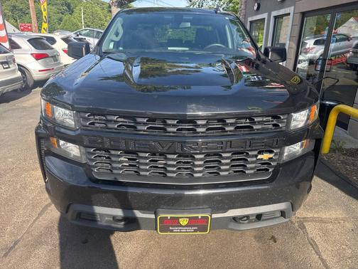2019 Chevrolet Silverado 1500 Custom
