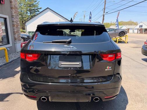 Santorini Black 2019 Jaguar F-PACE S