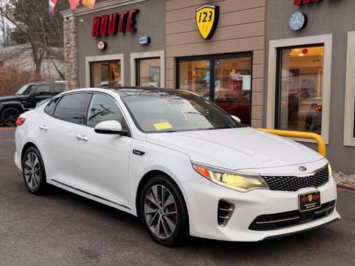 2016 Kia Optima SXL Turbo