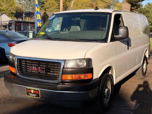 Summit White 2017 GMC Savana 2500 Work Van