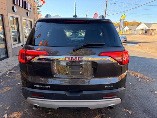 2017 GMC Acadia SLT-1