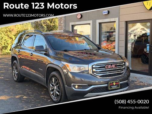 2017 GMC Acadia SLT-1