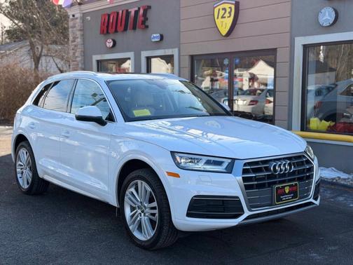 2018 Audi Q5 2.0T Premium Plus