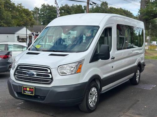 2017 Ford Transit-350 XLT