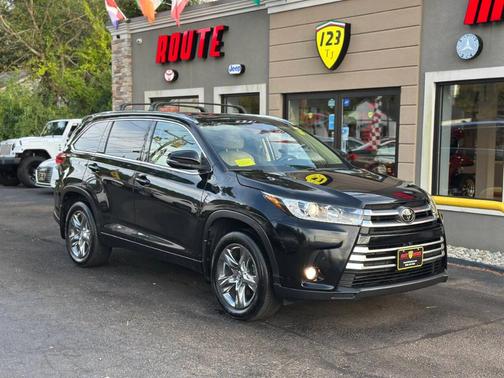 2017 Toyota Highlander Limited Platinum